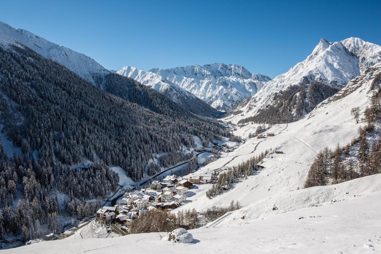 Avero Lodge Самнаун Екстериор снимка